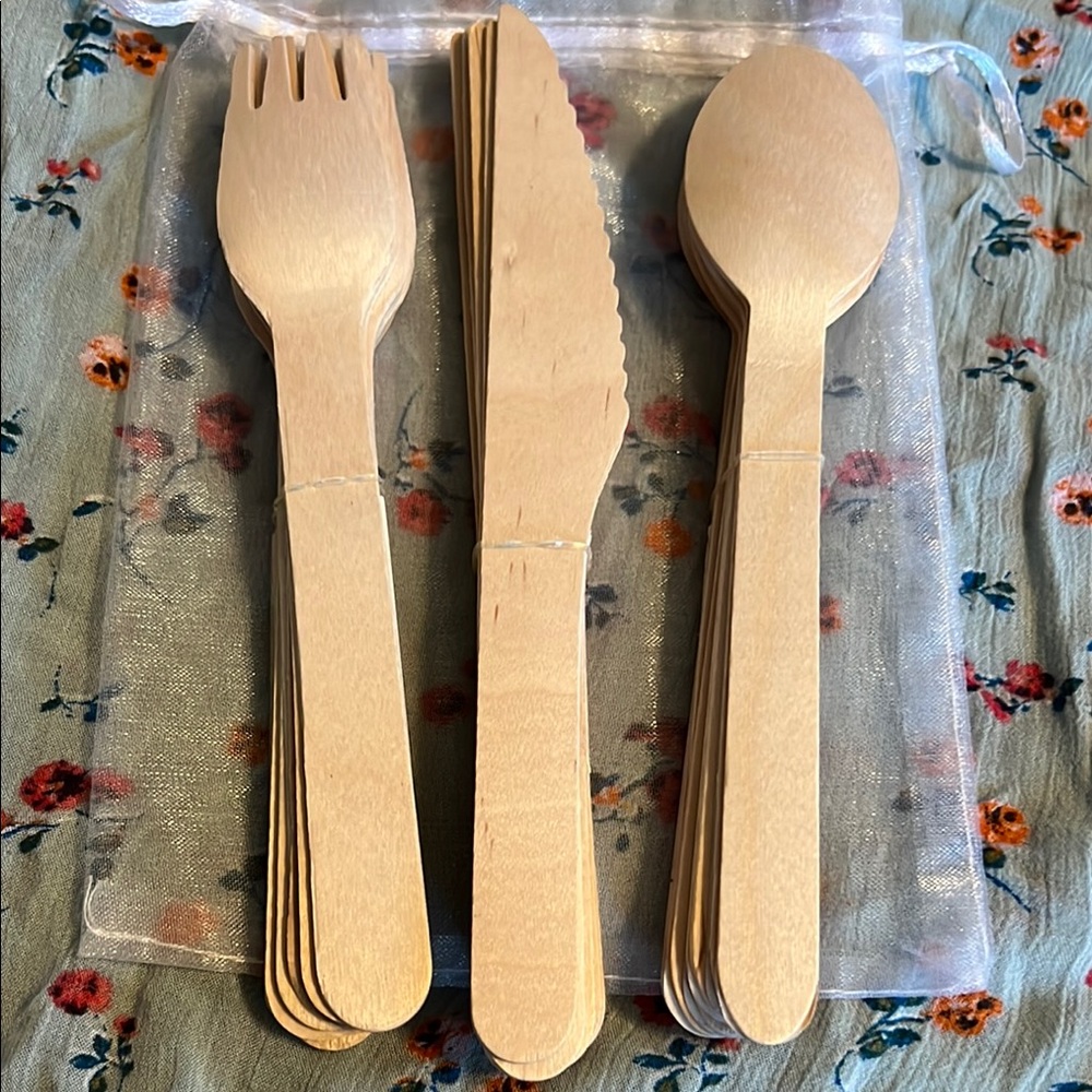 Colorful Wooden Cutlery Set with Watermelon Design - Picture 5 of 6